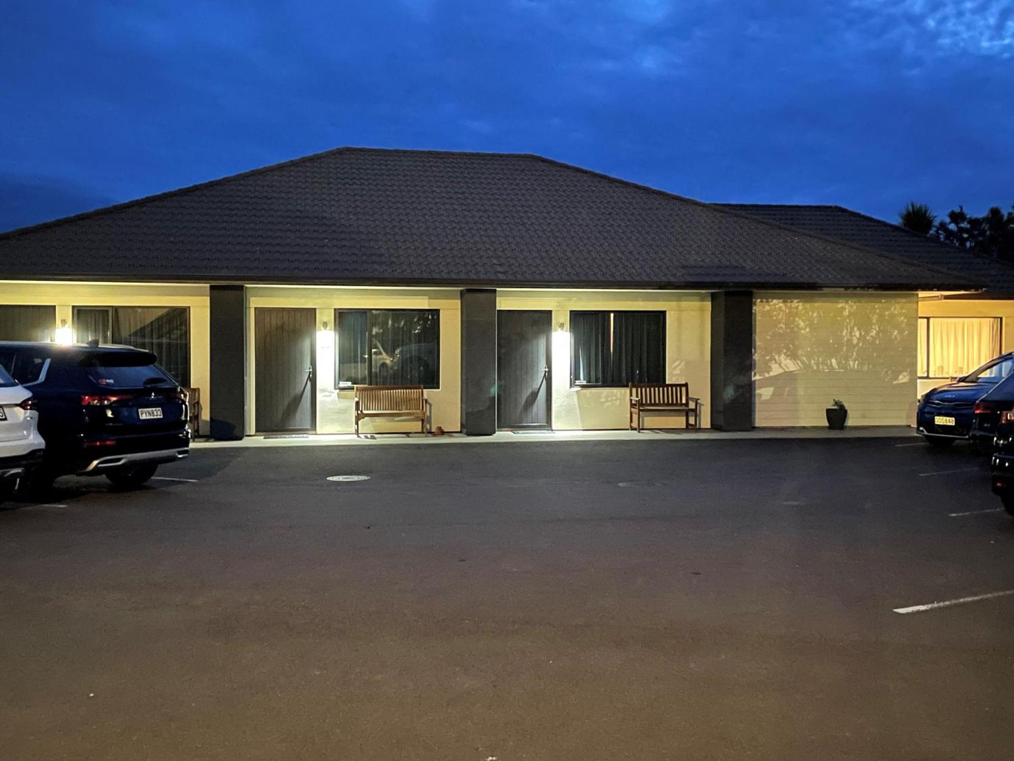 Kauri Court Motel Palmerston North Exteriér fotografie