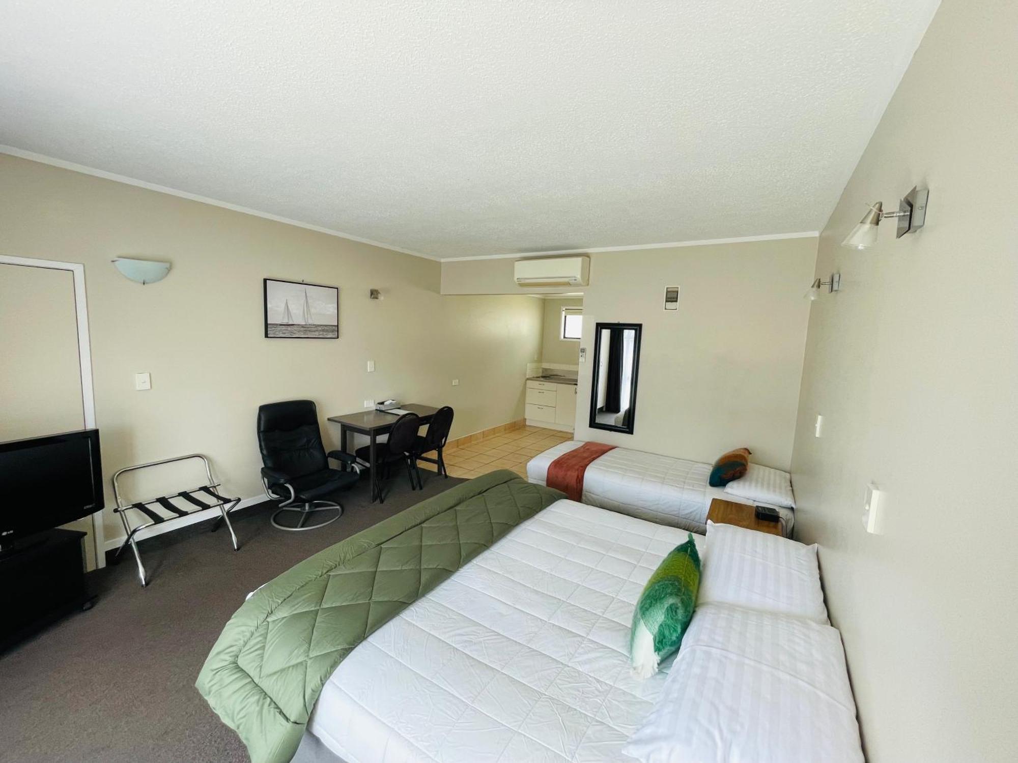 Kauri Court Motel Palmerston North Exteriér fotografie