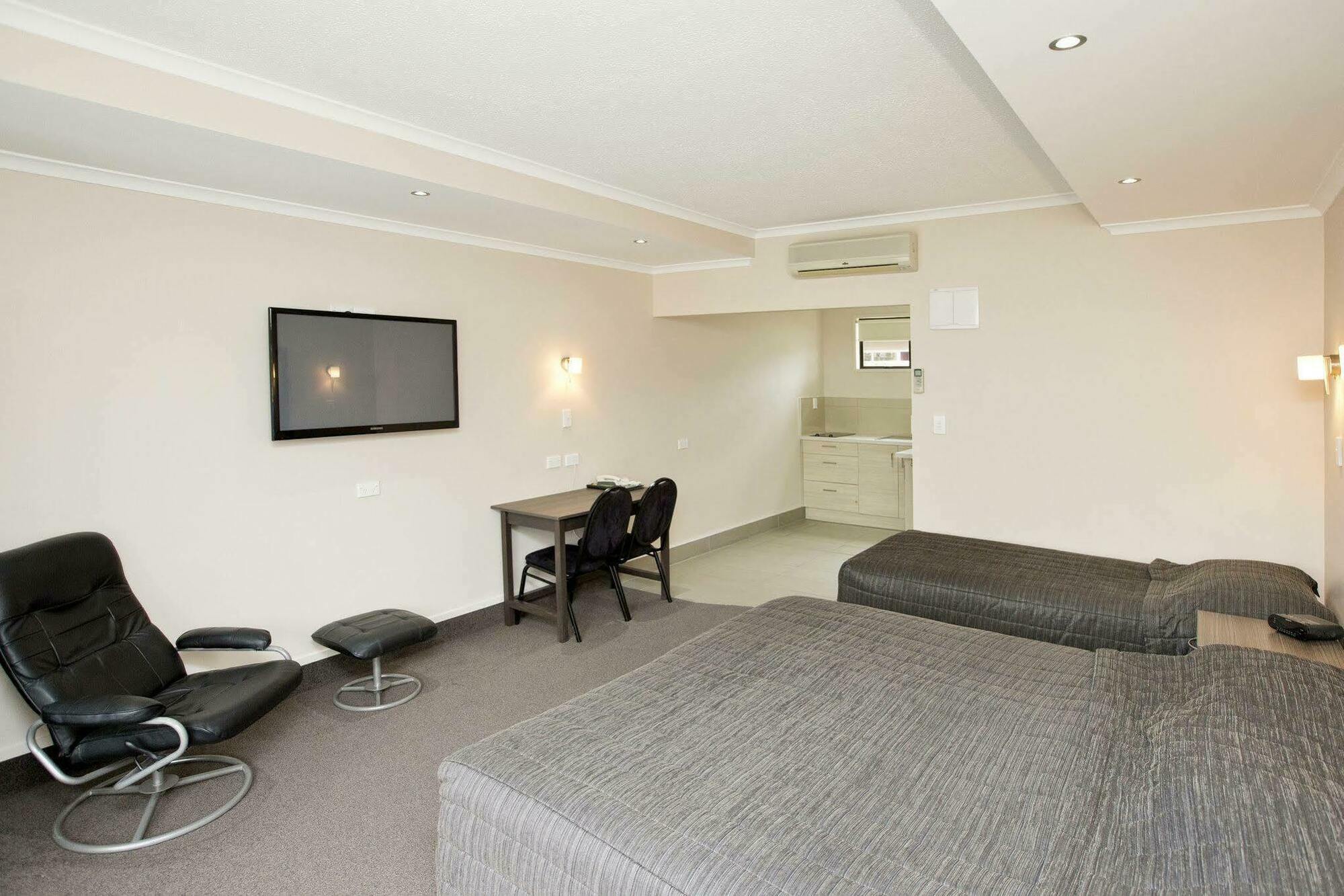 Kauri Court Motel Palmerston North Exteriér fotografie