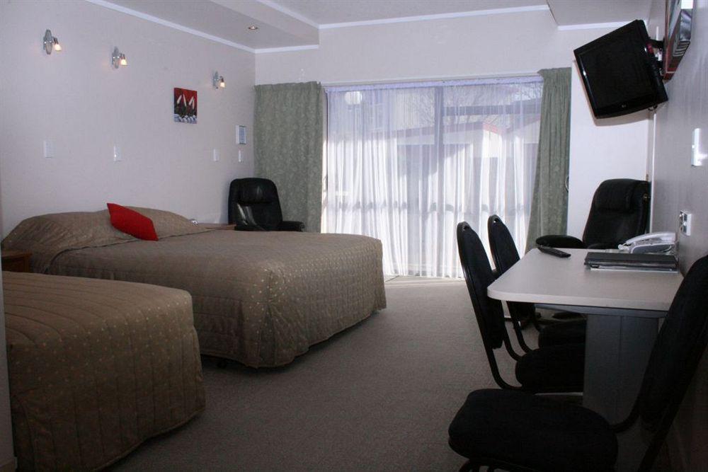 Kauri Court Motel Palmerston North Exteriér fotografie